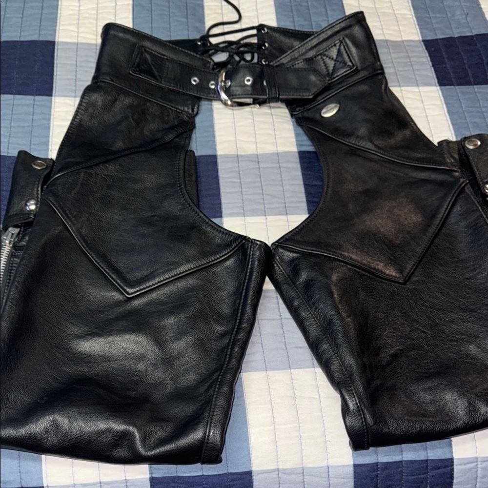 Womens Harley-Davidson Black Leather Chaps